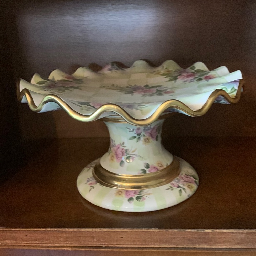 MacKenzie Childs Green Honeymoon Check Fluted Cake Stand. Excellent condition.